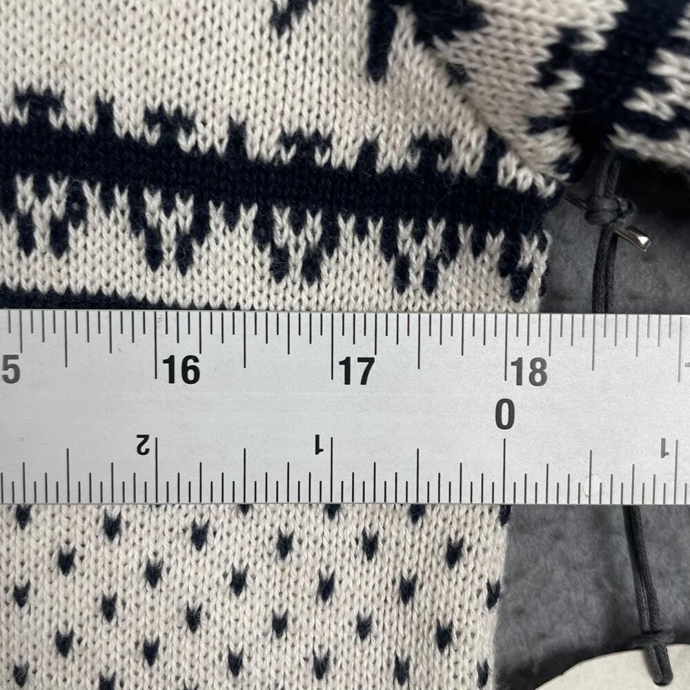 Aspen Sweater Mens Small White Navy Half Zip Pullover Snowflake Fair Isle Winter - Picture 14 of 15